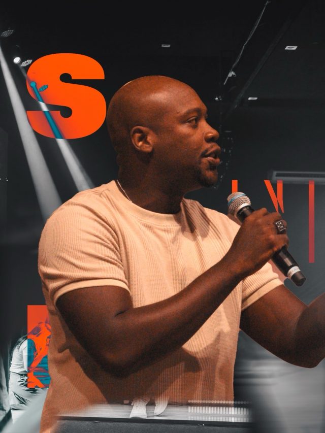 UM DOMINGO DE EDIFICAÇÃO E PROPÓSITO Neste último domingo tivemos um culto marcado por momentos de palavra, oração e adoração, com foco no fortalecimento da fé e no alinhamento espiritual. A ministração trouxe direcionamentos importantes para a nossa caminhada, impactando a nossa casa de forma prática e objetiva. Seguimos firmes, avançando com propósito e compromisso. 👉 Deslize para acompanhar alguns registros deste culto.