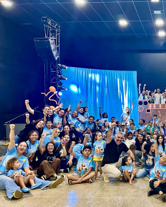 Nosso último sábado foi abençoado! No culto Navegando com Jesus, nossas crianças descobriram que o melhor lugar para estar é dentro do barco com Ele! 🙌💙