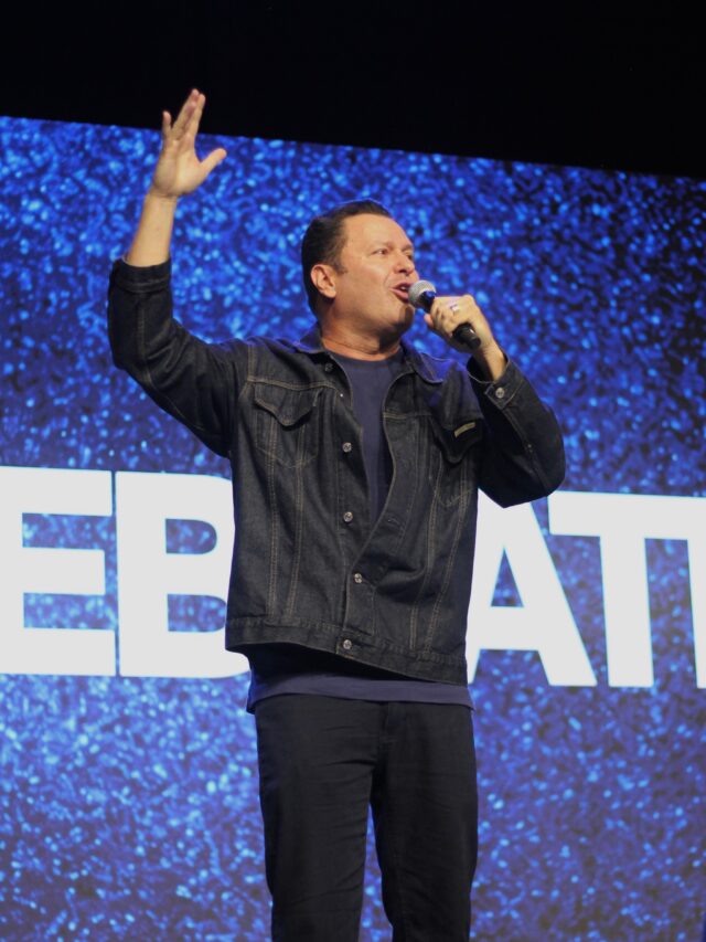 No nosso 3º e último dia do Celebration, fomos grandemente edificados pela palavra ministrada pelo Pr. Lucas Galdino. Somos gratos a Deus por tudo o que vivemos nesses dias. Celebrar os 22 anos da Igreja Nova Aliança é reconhecer a fidelidade de Deus ao longo de cada etapa dessa história. Se você faz parte dessa história, deixe um ❤️ nos comentários e conte há quanto tempo caminha conosco!